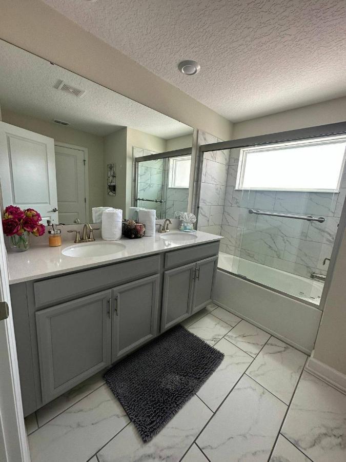 Special Th With Private Pool Close To 1260chal *